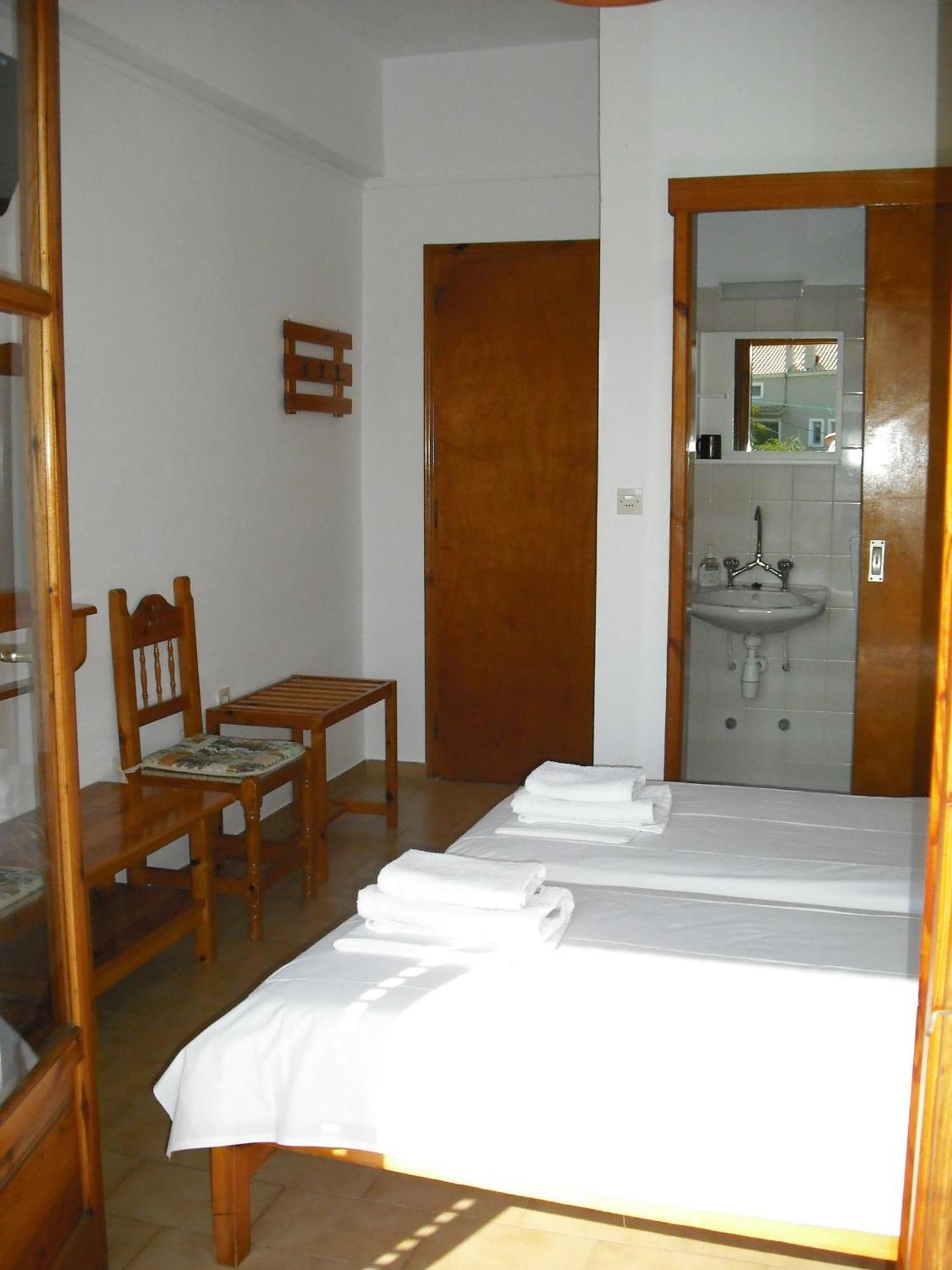 Anastasis Rental Rooms Skiathos Exterior photo
